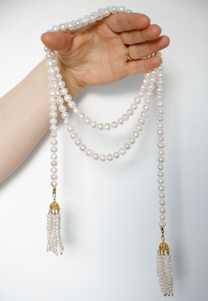 'Ava'