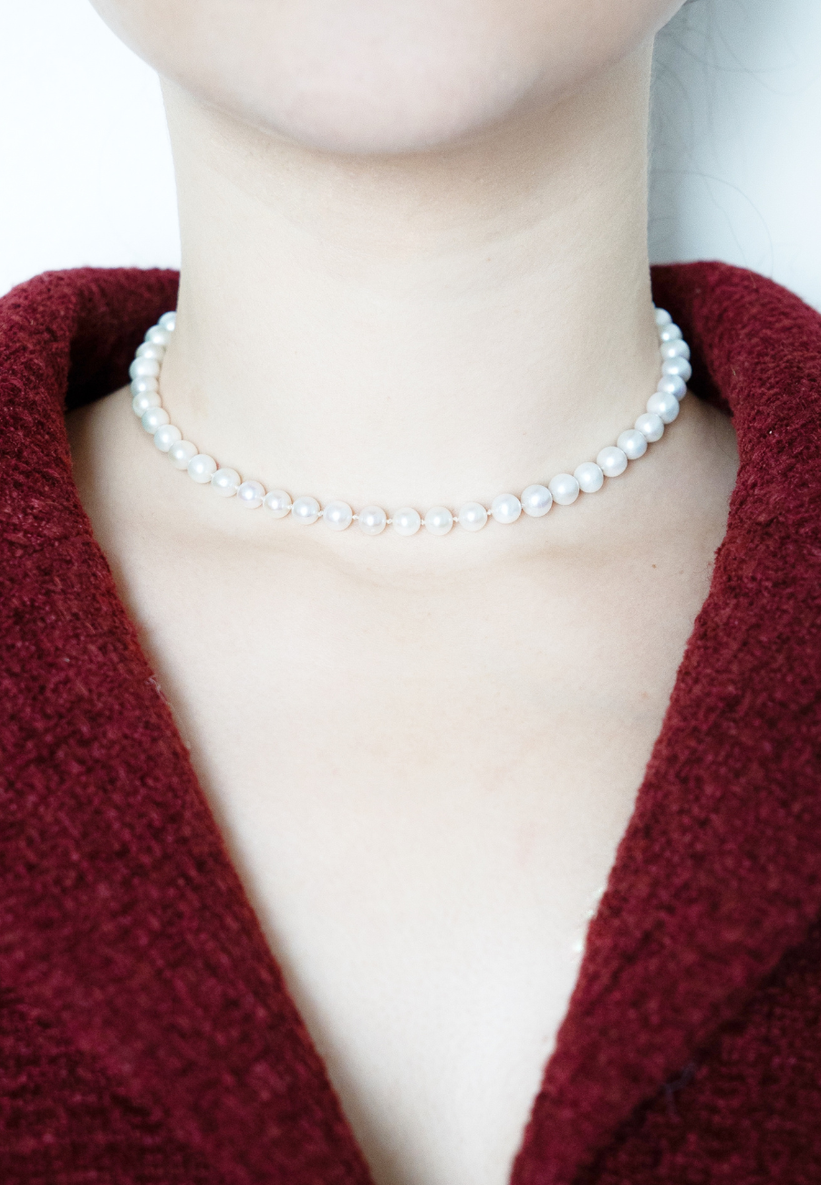"Collier perles classiques"