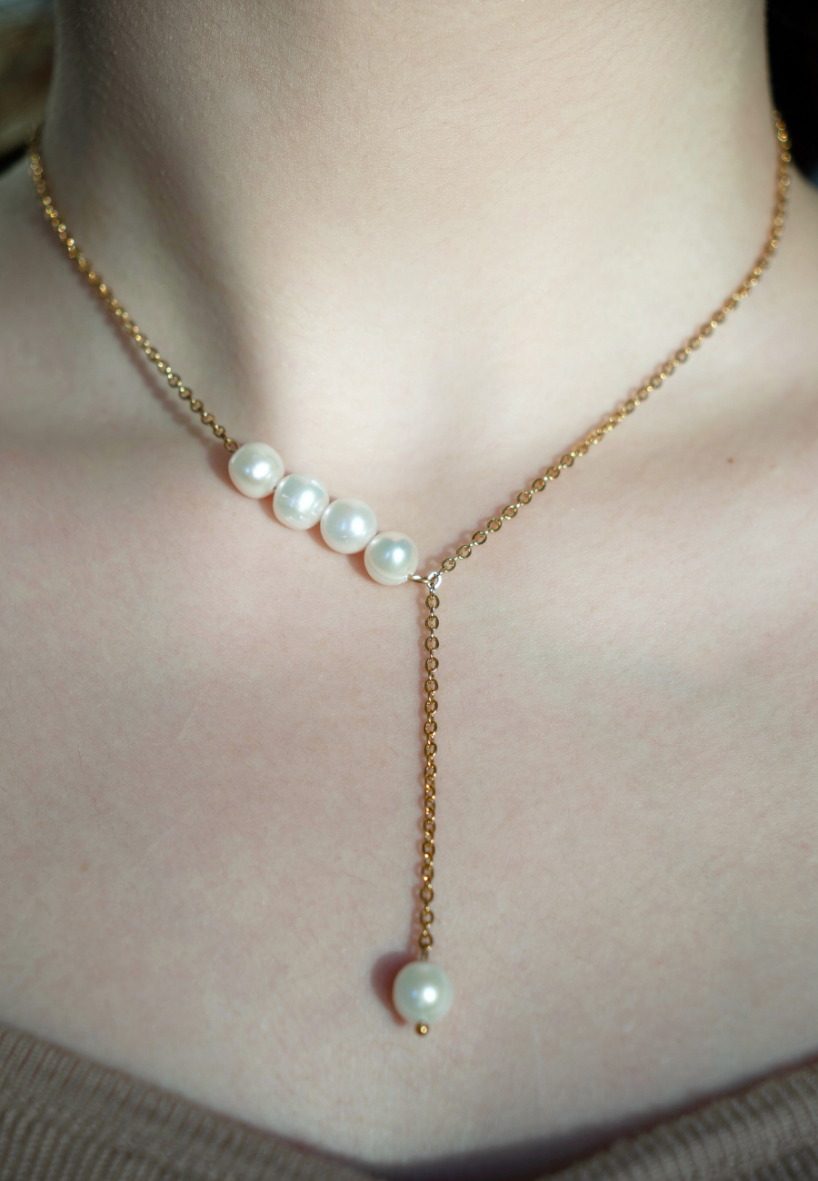 Collier 10