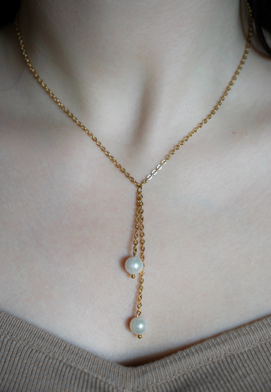 Collier 13
