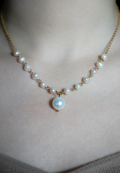 Collier 15